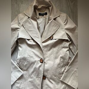 Ellen Tracy Light Tan Trench Coat